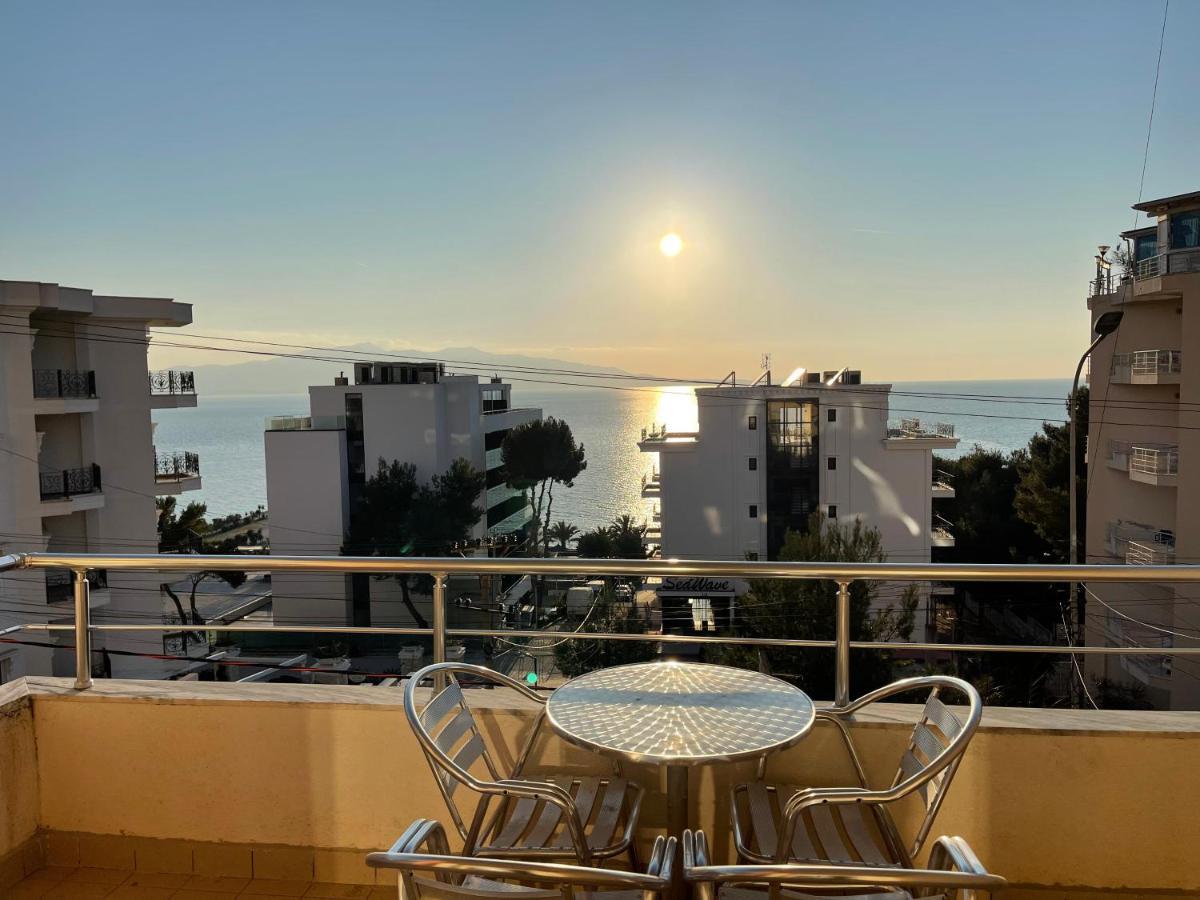 Wave Apartments Saranda Exterior foto
